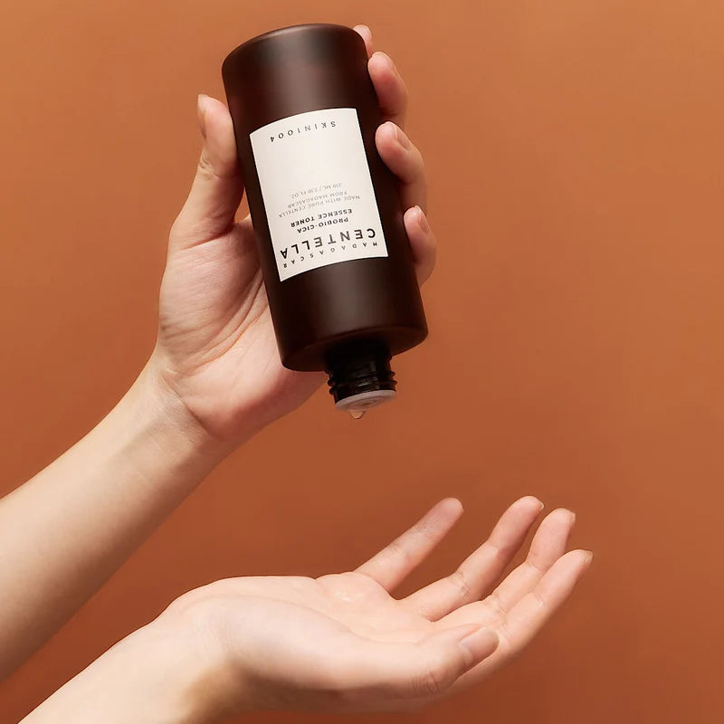 [SKIN1004] MADAGASCAR CENTELLA PROBIO-CICA ESSENCE TONER (210ml)